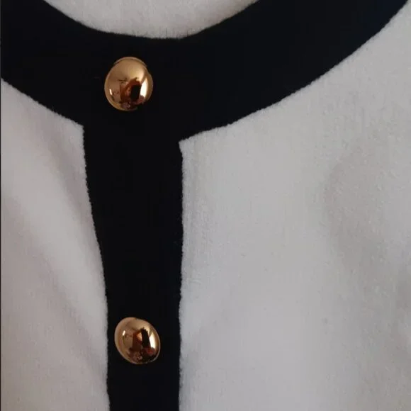 Women's Button Down Cardigan NWOT - Picture 3 of 6